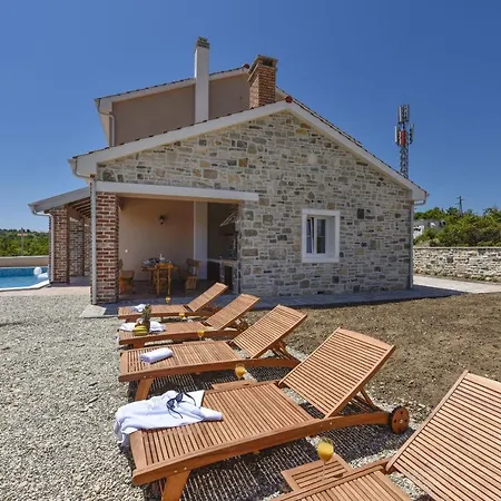 Imperia Zadarvillas