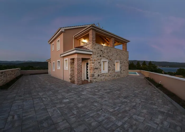 Imperia Zadarvillas