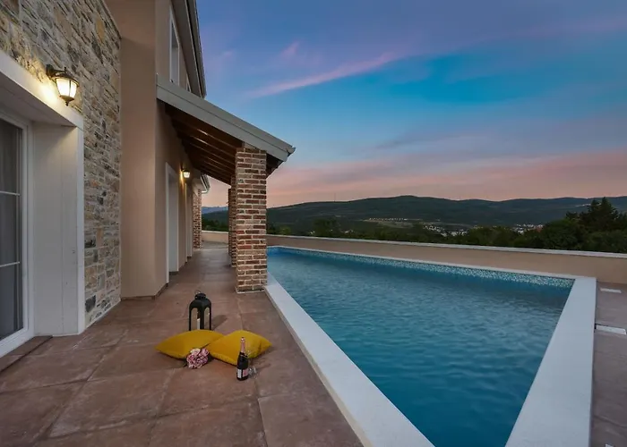 Imperia Zadarvillas Willa *