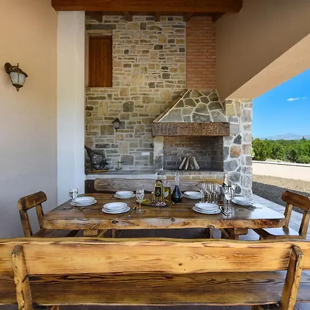 Imperia Zadarvillas *