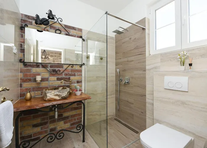 Imperia Zadarvillas *